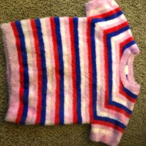 Super soft and colorful shirt!